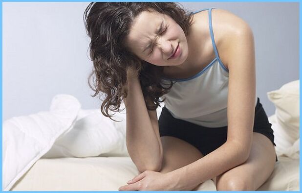 bir kadında servikal omurganın osteokondrozu boyun ağrısına neden olur